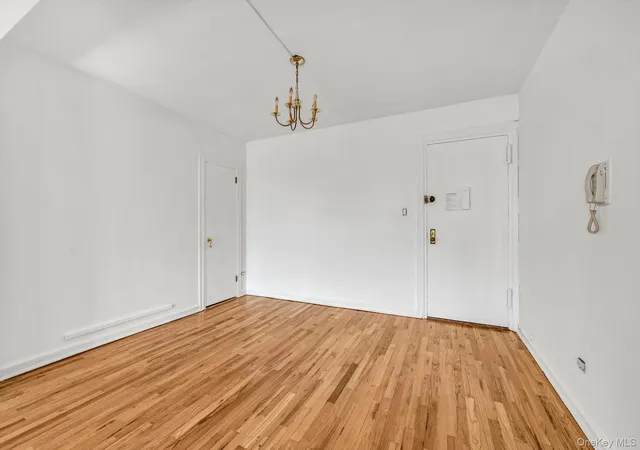 5th image of 79-10 34Th Ave #7W, Jackson Heights, NY 11372 | MLS# 982009