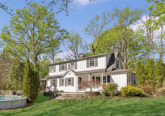1st image of 198 Pidgeon Hill Rd, Huntington Station, NY 11746 | MLS# 982012