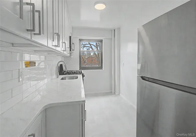 1st image of 21 85 34th Ave #3B, Astoria, NY 11106 | MLS# 982020