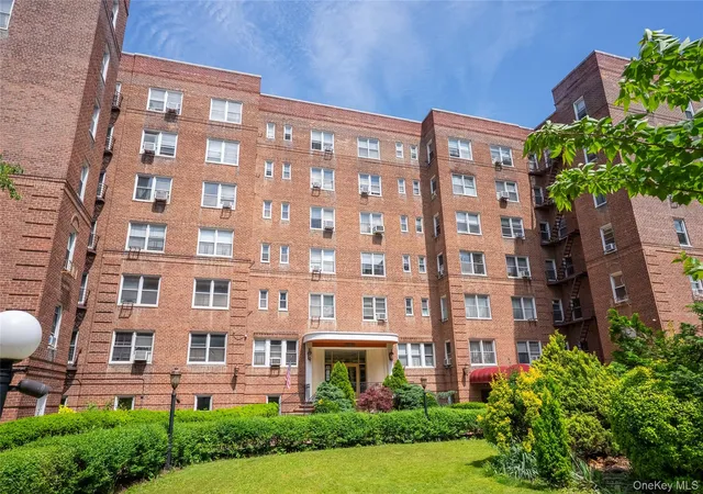 Homes for sale in New York, NY | 99 41 64th Ave #B9, New York, NY 11374 | MLS# 982023