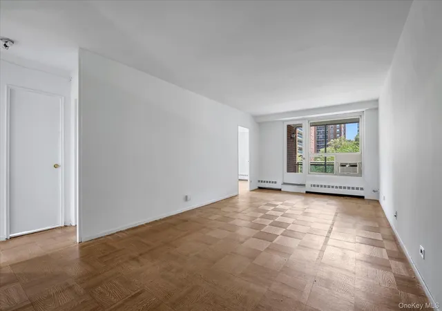 3rd image of 97-10 62 Dr #3H, Rego Park, NY 11374 | MLS# 982118