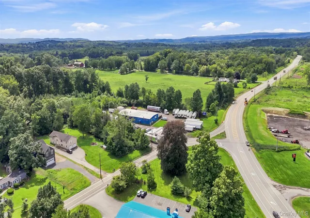43rd image of 429 County Route 56, New Hampton, NY 10958 | MLS# 982138