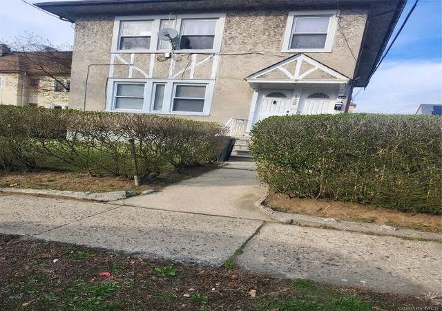 Homes for sale in Mount Vernon, NY | 129 Hillside Ave, Mount Vernon, NY 10553 | MLS# 982256