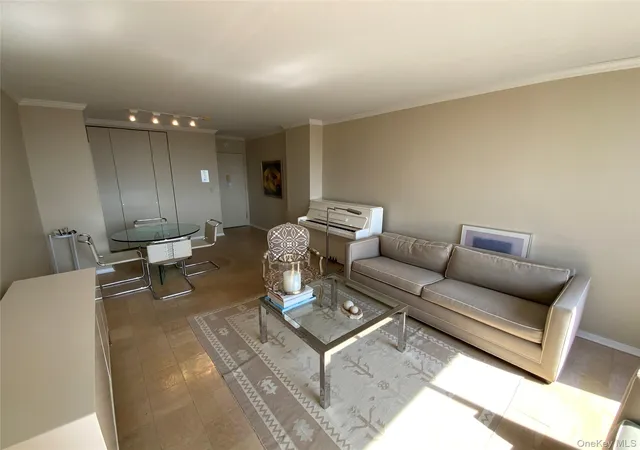 Homes for sale in New York, NY | 26910 Grand Central Pkwy #3X, New York, NY 11005 | MLS# 982265