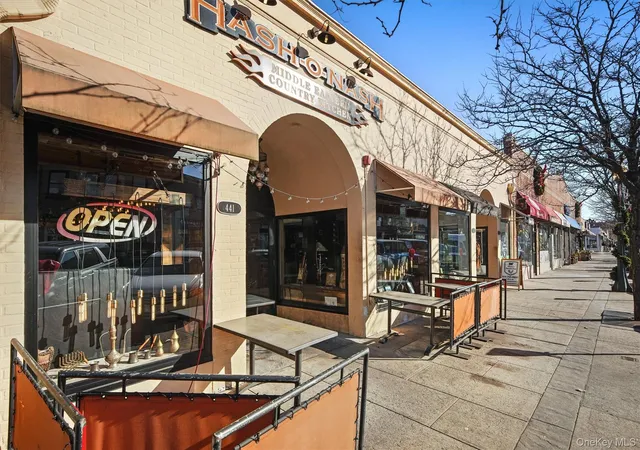 Homes for sale in Mamaroneck, NY | 623 Willow St, Mamaroneck, NY 10543 | MLS# 982319