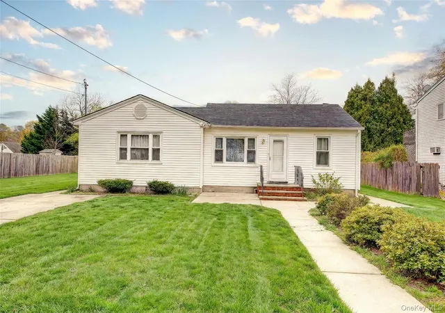 1st image of 18 Blossom Ave, Brookhaven, NY 11742 | MLS# 982337