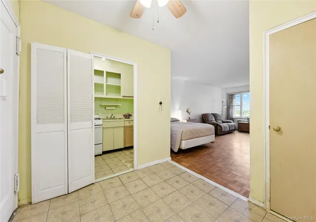 5th image of 110-45 Queens Blvd #807, Forest Hills, NY 11375 | MLS# 982347
