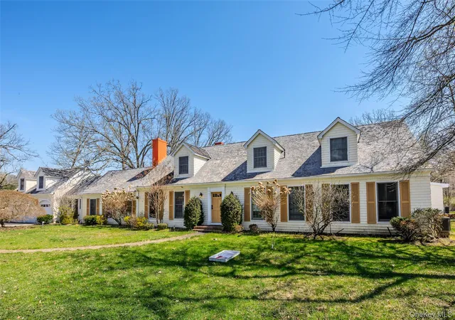 3rd image of 235 Centre Island Rd, Oyster Bay, NY 11771 | MLS# 982362