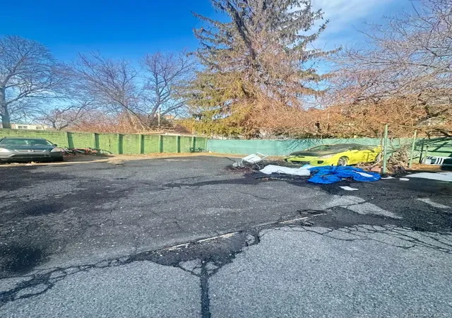 Photo 4 of Sale Pending at 434 Torry Ave, Bronx, NY 10473 | MLS# 982398 | Listing updated on 2026-05-01