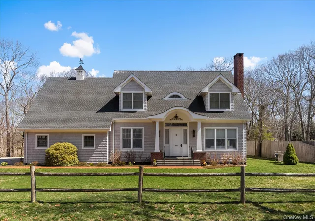 Photo 3 of Sale Pending at 360 Masters Rd, Laurel, NY 11948 | MLS# 982422 | Listing updated on 2026-09-19