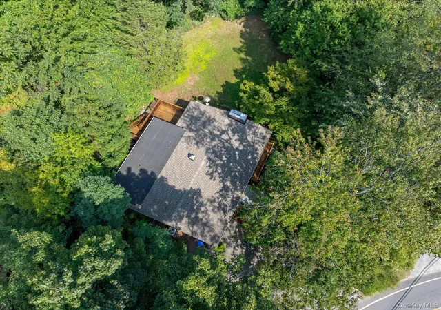 Photo 3 of Single family home for sale at 76 Old Tarrytown Rd, Greenburgh, NY 10603 | MLS# 982457 | Listing updated on 2026-09-28