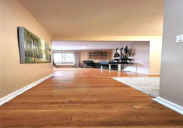 Photo 3 of Sale Pending at 54 Lawrence Dr #D, White Plains, NY 10603 | MLS# 982463 | Listing updated on 2026-05-07