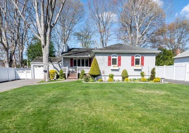1st image of 76 Beatrice Ave, West Islip, NY 11795 | MLS# 982552