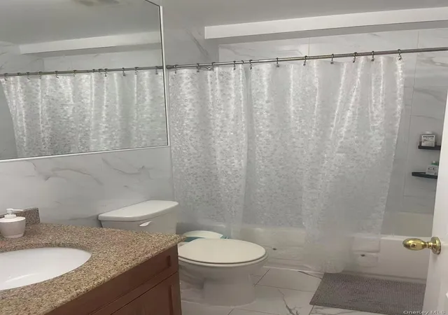 Photo 4 of House for sale at 6728 48th Avenue, Woodside, NY 11377 | MLS# 982566 | Listing updated on 2026-04-24