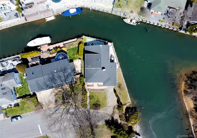 30th image of 2 E Lido Prom, Babylon, NY 11757 | MLS# 982592