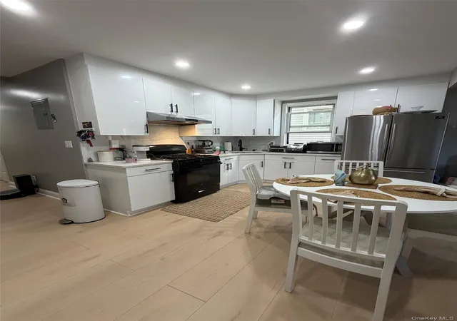 Photo 3 of Multi family home for sale at 2222 Lee St, Whitestone, NY 11357 | MLS# 982595 | Listing updated on 2026-06-13
