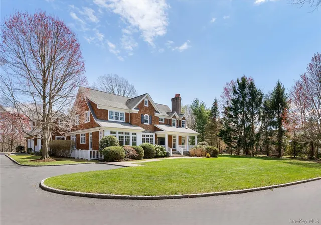 2nd image of 9 Old Field Rd, Brookhaven, NY 11733 | MLS# 982644
