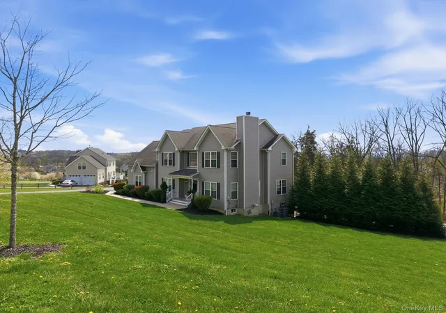 Homes for sale in Goshen, NY | 18 Valley View Rd, Goshen, NY 10924 | MLS# 982665