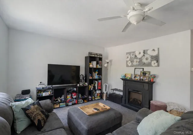 Homes for sale in Brookhaven, NY | 460 Old Town Rd #24-O, Brookhaven, NY 11776 | MLS# 982735