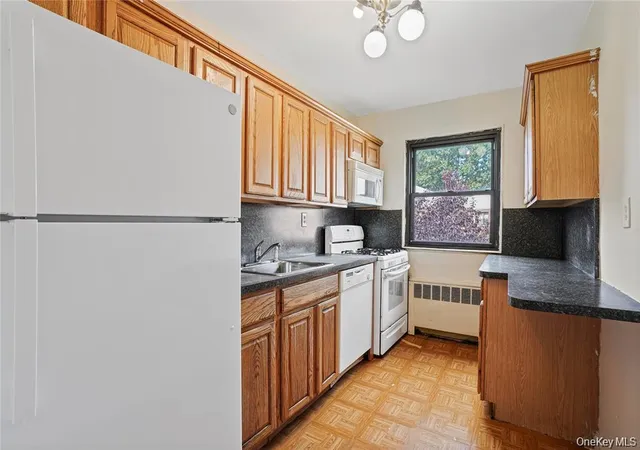 3rd image of 90-55 Shore Pkwy, New York, NY 11414