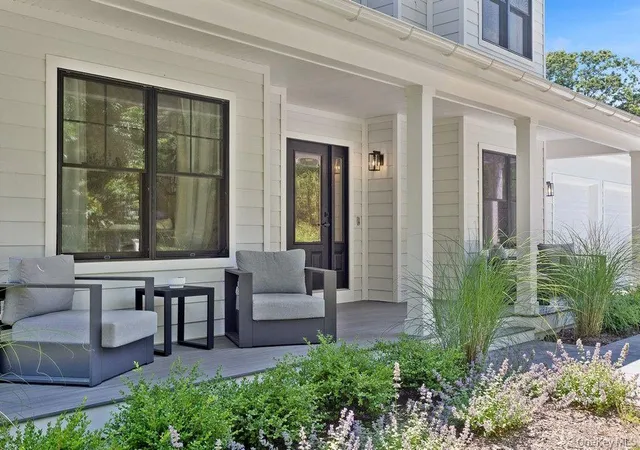 2nd image of 4 Squaw Rd, East Hampton, NY 11937 | MLS# 982783