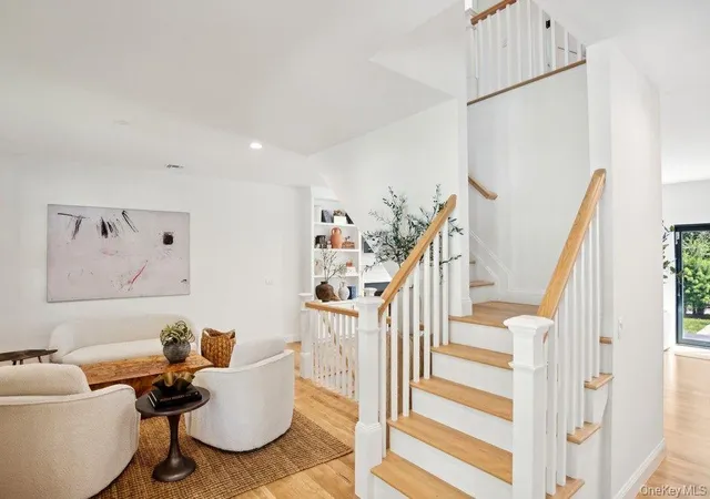 5th image of 4 Squaw Rd, East Hampton, NY 11937 | MLS# 982783