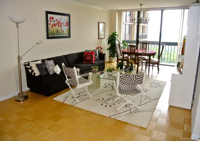 Photo 2 of Sale Pending at 27010 Grand Central Pkwy #11R, Floral Park, NY 11005 | MLS# 982821 | Listing updated on 2026-06-25