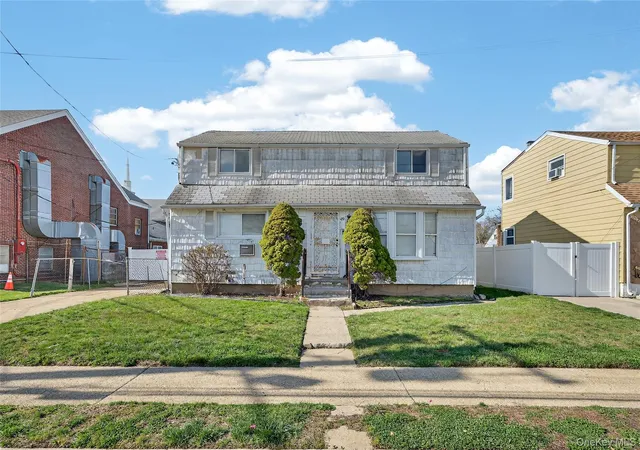 Photo 1 of Sale Pending at 188 Amherst St, Hempstead, NY 11550 | MLS# 982829 | Listing updated on 2026-06-24