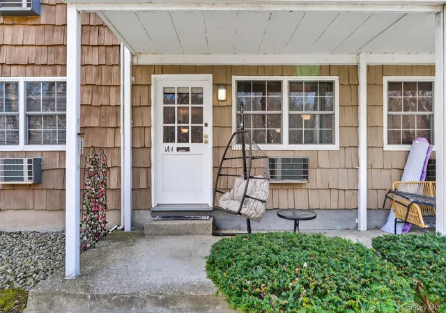 5th image of 1840 Crompond Rd, Peekskill, NY 10566