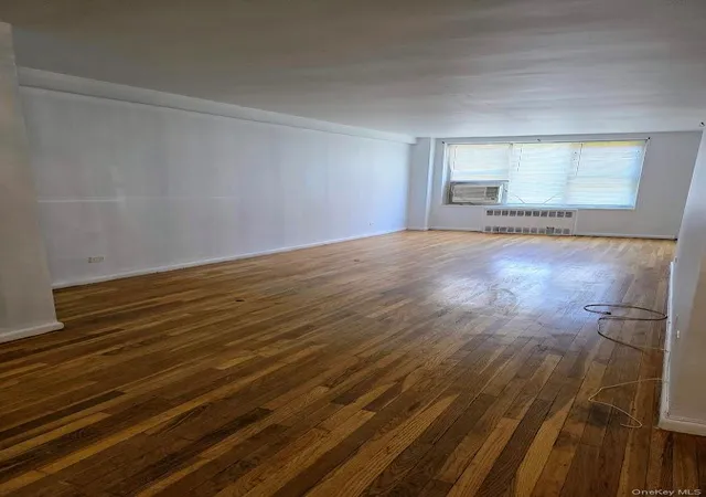 3rd image of 18-50 211Th St #1B, Bayside, NY 11360 | MLS# 982883