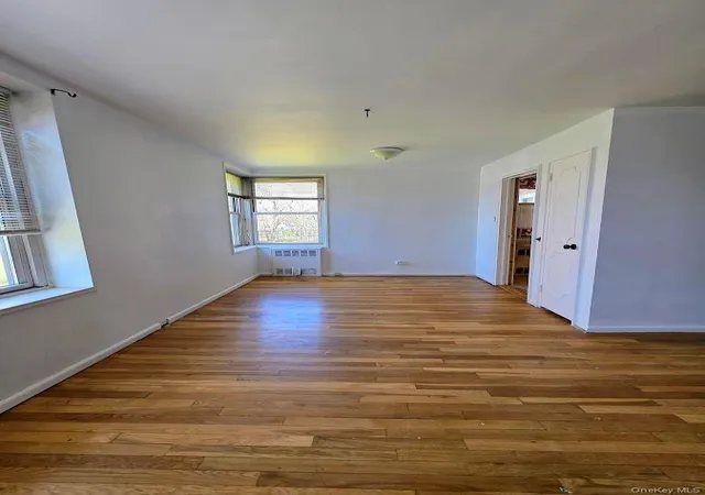 5th image of 18-50 211Th St #1B, Bayside, NY 11360 | MLS# 982883