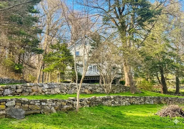 2nd image of 147 Stoneleigh Ave, Carmel, NY 10512 | MLS# 982901