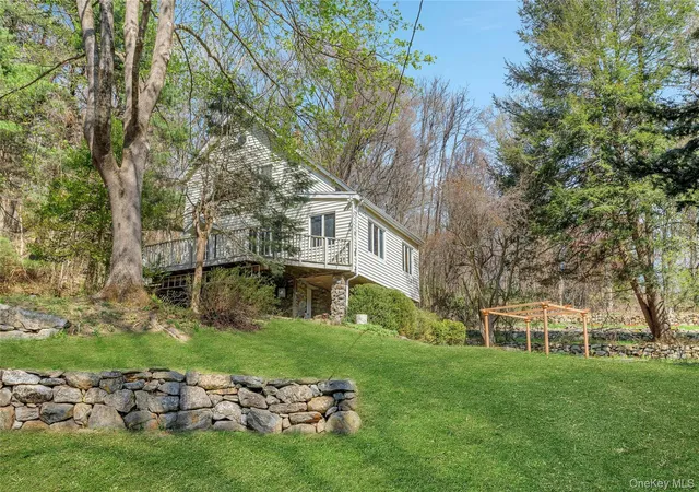 Photo 3 of Sale Pending at 147 Stoneleigh Ave, Carmel, NY 10512 | MLS# 982901 | Listing updated on 2026-06-16