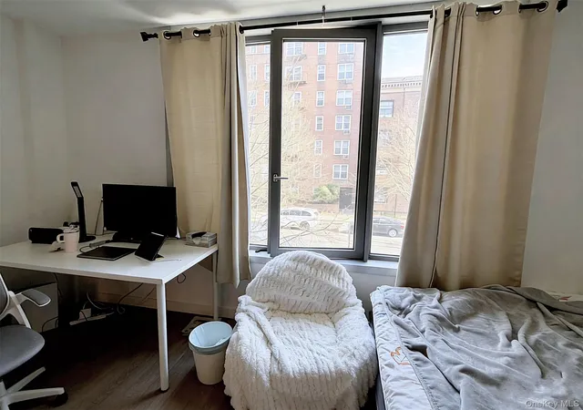 3rd image of 14427 Sanford Ave #2P, Flushing, NY 11355 | MLS# 982972