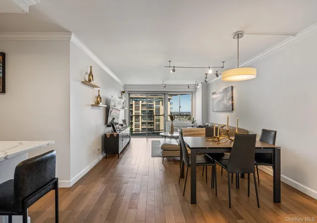 4th image of 18-15 215Th St #15F, Bayside, NY 11360 | MLS# 983006