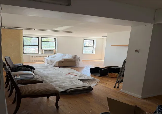 Photo 4 of Sale Pending at 88-30 182nd Street #2G, Hollis, NY 11423 | MLS# 983026 | Listing updated on 2026-07-18