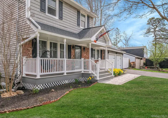 4th image of 1 Hooper Ct, Port Jefferson Station, NY 11776 | MLS# 983047