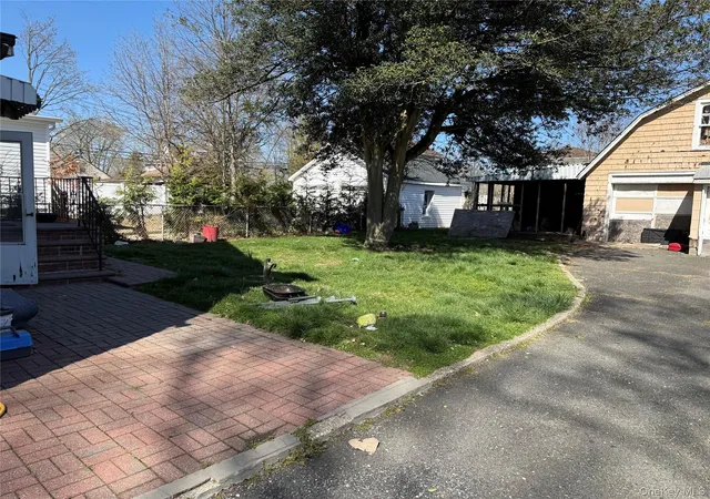 2nd image of 50 Charles St, Hempstead, NY 11575 | MLS# 983071