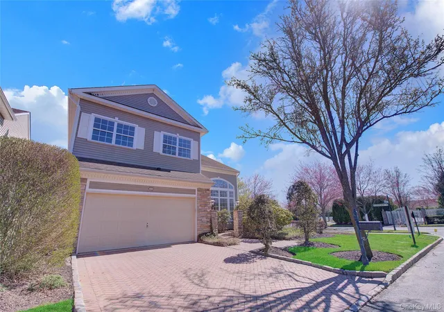 2nd image of 177 Hamlet Dr, Brookhaven, NY 11766 | MLS# 983079