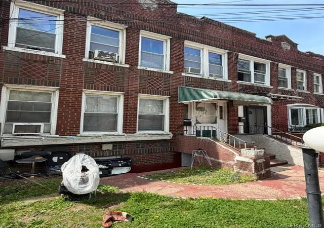 2nd image of 11146 Inwood St, Jamaica, NY 11435 | MLS# 983107