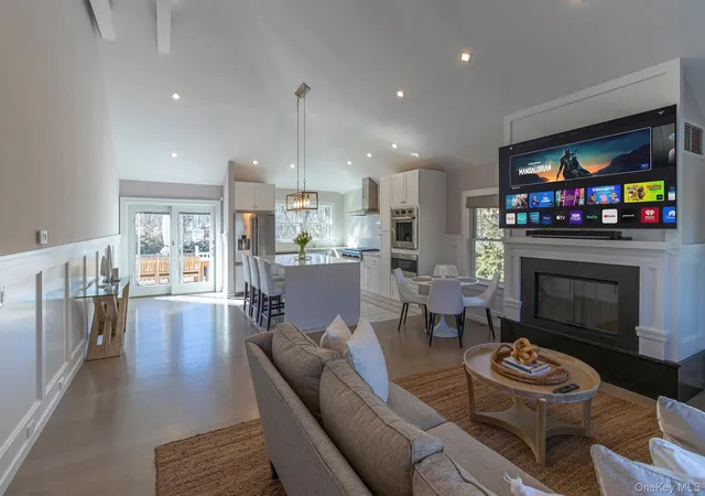 Photo 3 of Sale Pending at 15 Palo Alto Dr, Hampton Bays, NY 11946 | MLS# 983116 | Listing updated on 2026-05-30