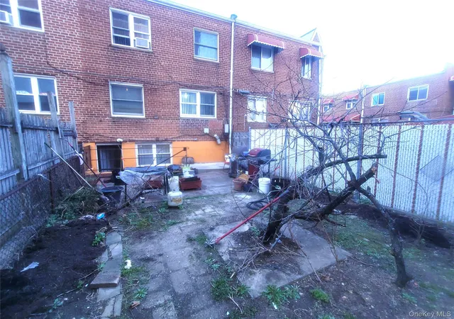 26th image of 970 E 108th St, Brooklyn, NY 11236 | MLS# 983122