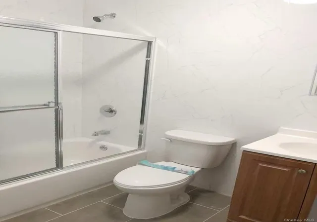 Listing Photo 5 - Condo for sale in building located at 102-03 Jamaica Ave, New York, NY 11418