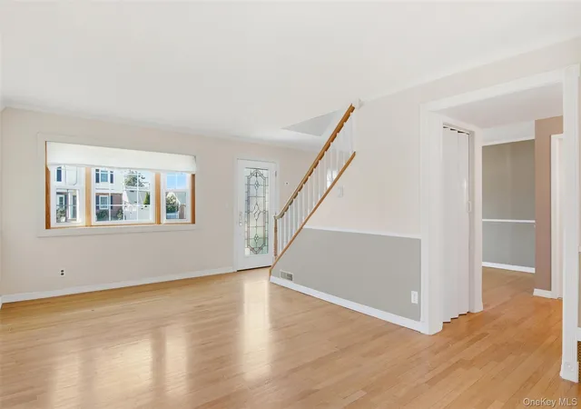 5th image of 2295 3Rd St, Hempstead, NY 11554 | MLS# 983167