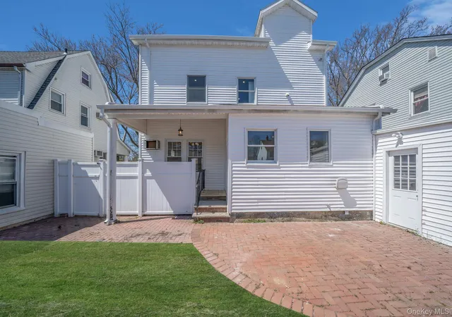 5th image of 8933 238Th St, Bellerose, NY 11426 | MLS# 983171