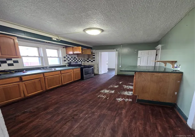 7th image of 14262 Bascom Ave, Jamaica, NY 11436 | MLS# 983221