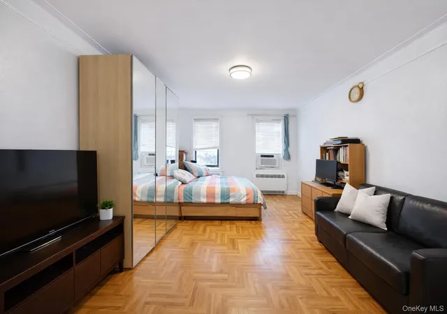 5th image of 42-52 Layton St, New York, NY 11373