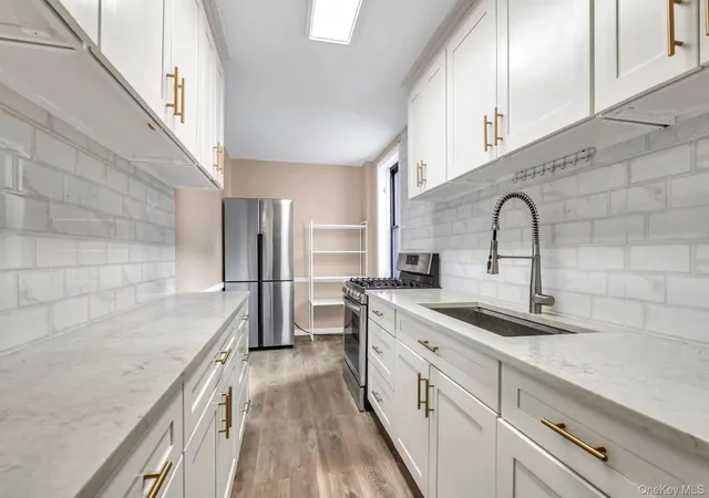 2nd image of 96 09 67th Ave #1D, Rego Park, NY 11374 | MLS# 983255