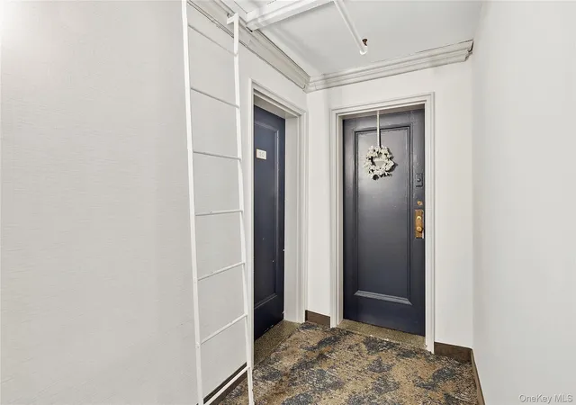2nd image of 1 Edwards St #3C, Roslyn Heights, NY 11577 | MLS# 983269