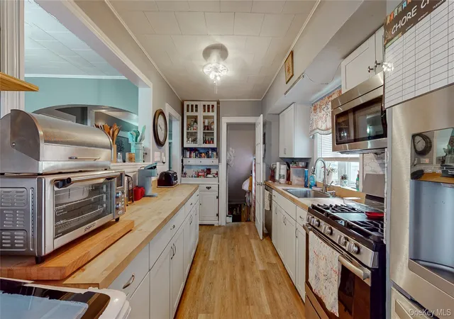 Photo 3 of Single family home for sale at 18 Dubois St, Port Jervis, NY 12771 | MLS# 983325 | Listing updated on 2026-09-28